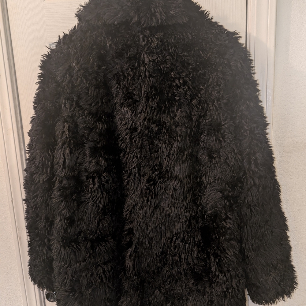 Divided By H&M Black Fluffy Faux Fur Teddy Jacket - Picture 5 of 5